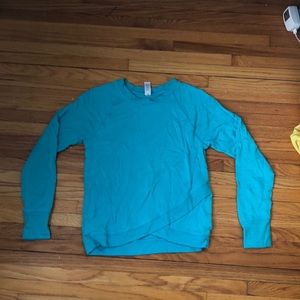 Athleta long sleeve shirt